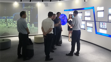 杭州市经信局副局长卢建祥一行莅临K8·凯发科技考察调研