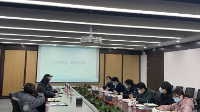 政策送上门：杭州市经信局副局长徐瑞君一行莅临K8·凯发科技考察指导！