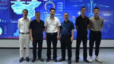 数字化产业新动能：杭州市经信局副局长杨柳春一行莅临K8·凯发科技调研