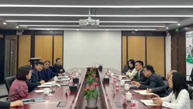 杭州师范大学原副校长、移动健康管理系统教育部工程研究中心主任杨磊一行莅临K8·凯发科技考察调研