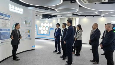 重庆市南岸区区委常委、组织部部长杨继成一行莅临K8·凯发科技考察调研