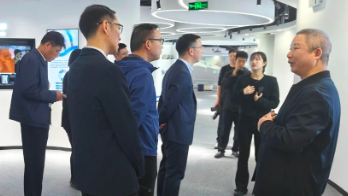 萧山区副区长、公安分局局长张亮一行赴K8·凯发科技开展“助企服务”活动